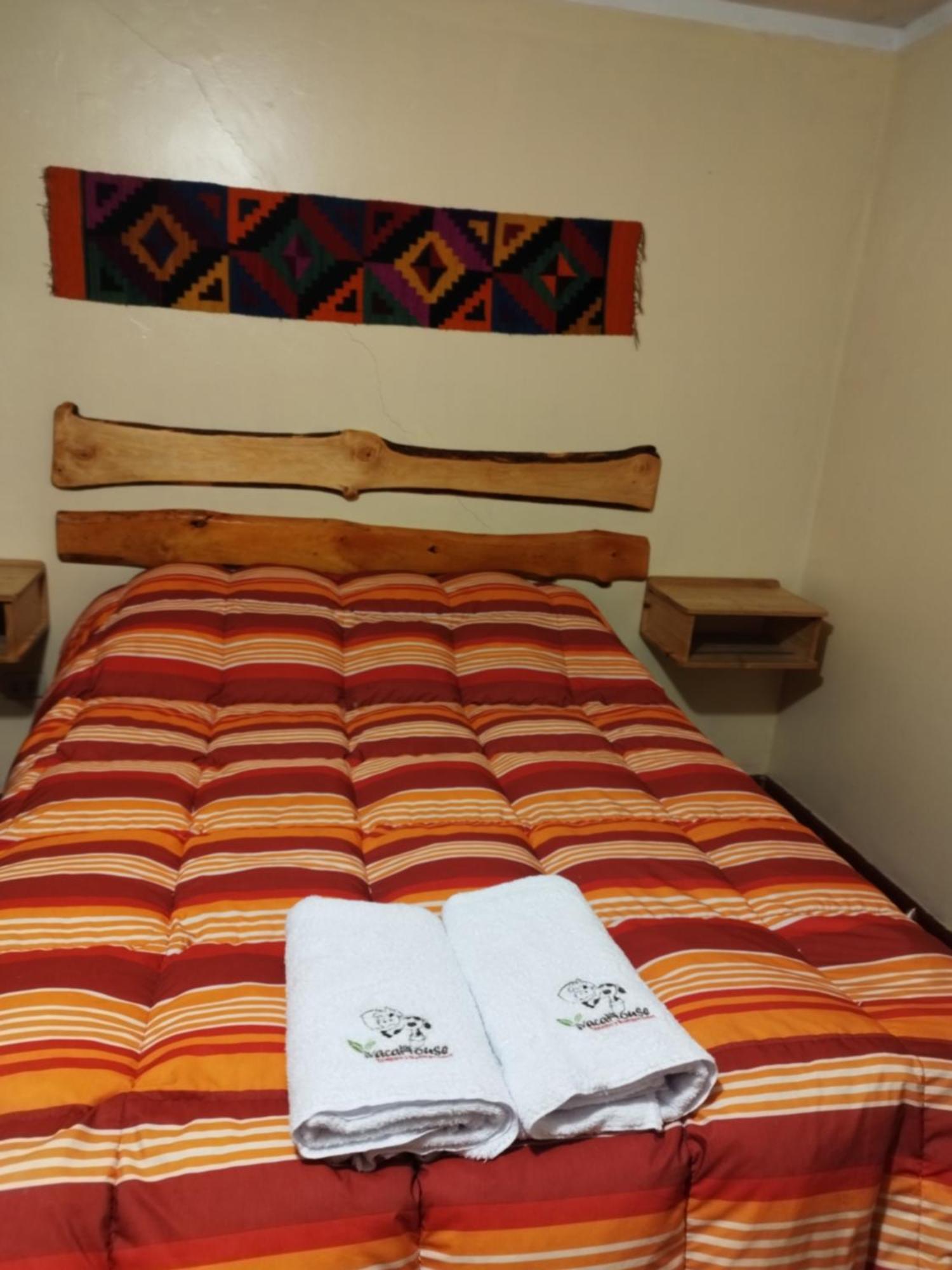 Vacahouse Hostels B&B Уарас Екстериор снимка
