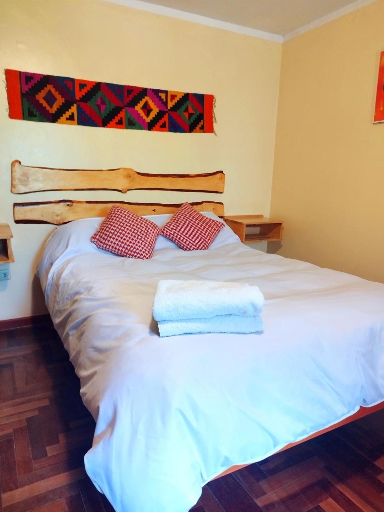 Vacahouse Hostels B&B Уарас Екстериор снимка