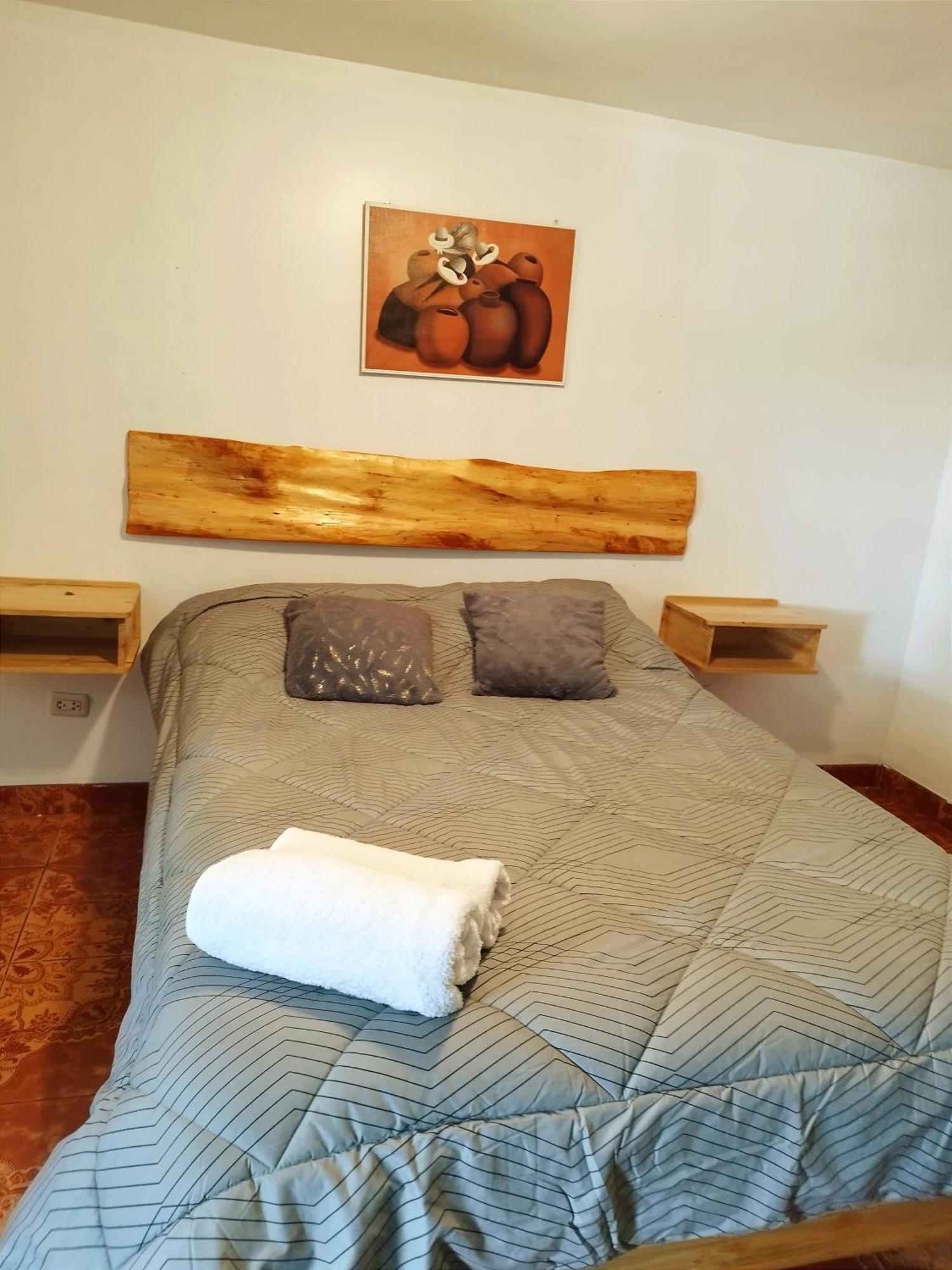 Vacahouse Hostels B&B Уарас Екстериор снимка